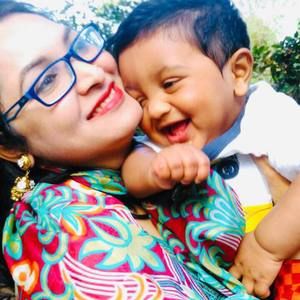 Meet your Posher, Sadia